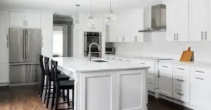 Custom kitchen in Allure - Nexus by Fabuwood.